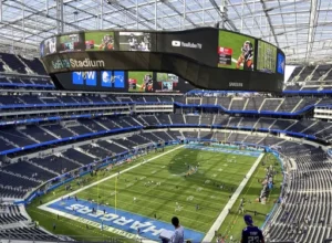 字母哥半场,全面爆发,得分,九游会官网,九游会J9,九游会娱乐,九游会互动,九游会平台